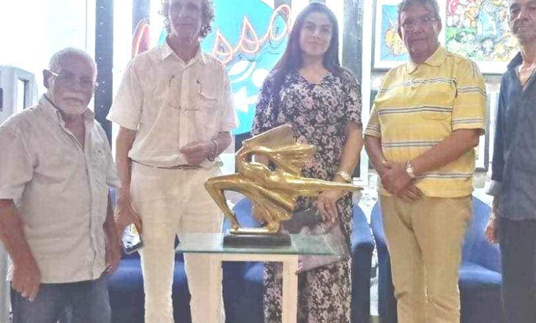 الفنان النحات الهاشمي مرزوق