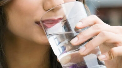 شرب الماء يقتل امرأة