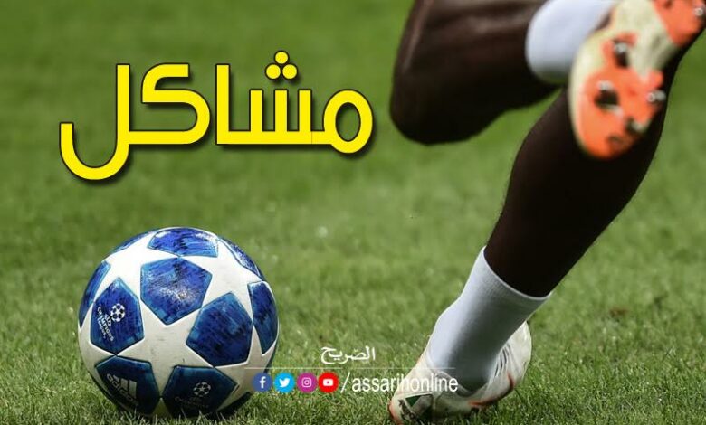 لاعب وكرة