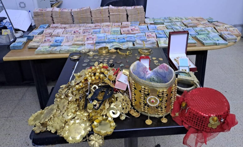 صفاقس حجز أموال ومجوهرات وقطع أثرية من الذهب الخالص بحوزة مشعوذ