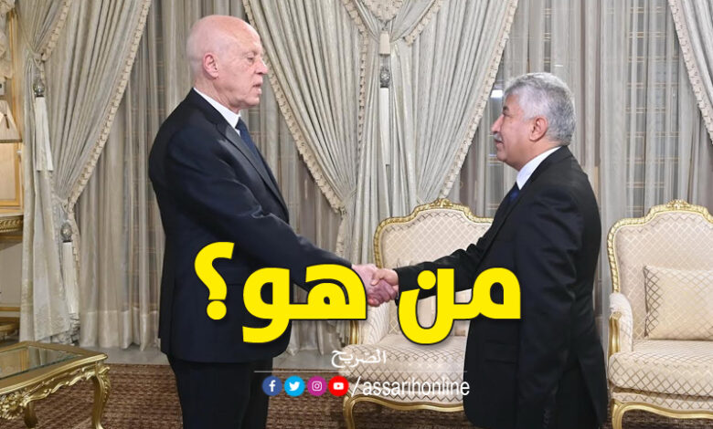 قيس سعيد ورياض شوِد