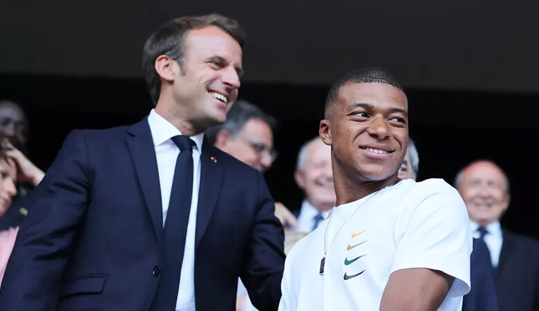 Macron-mbappe