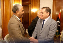 Rencontre de Kamal Daqish avec le Premier ministre libyen