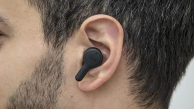 Casques audio pour tricher aux examens
