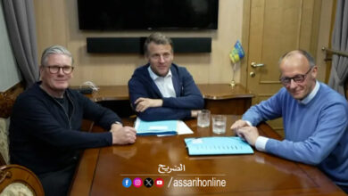 Emmanuel Macron video train ukraine