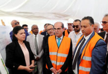 Le ministre de l'Equipement et de l'Habitat s'intéresse aux projets bloqués dans la région de Sfax.