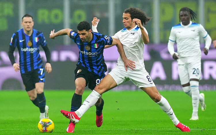 Le titre italien « Scudetto » entre Naples et l'Inter