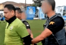 Bresil Arrestation Arbitre foot en plein match