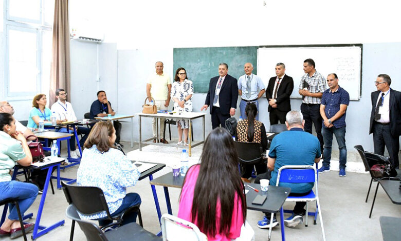 Capitale... Le ministre de l'Éducation est informé des circonstances entourant le processus de réforme de l'examen du baccalauréat.