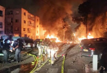 L'Iran bombarde des sites stratégiques à Tel Aviv et Haïfa