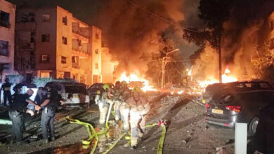 L'Iran bombarde des sites stratégiques à Tel Aviv et Haïfa