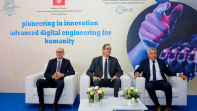 Le ministre de l'Enseignement supérieur et de la Recherche scientifique inaugure l'Institut supérieur d'ingénierie numérique à Tunis.
