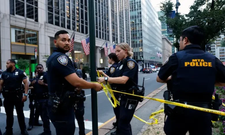 New york Attack police