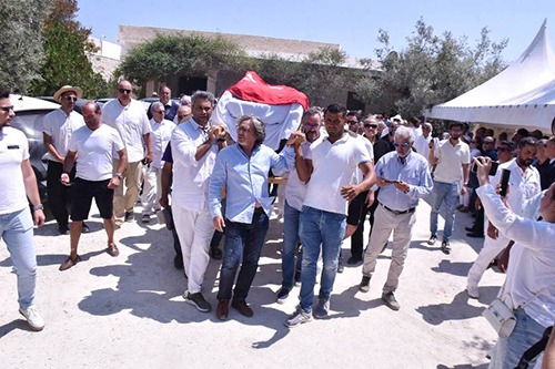 Bizerte... Les funérailles du grand artiste Fadhel Al-Jaziri à sa dernière demeure 1