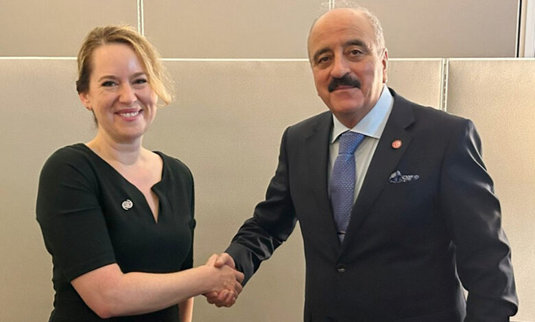 Que s'est-il passé lors de la rencontre du ministre des Affaires étrangères avec le directeur général de l'Organisation internationale pour les migrations