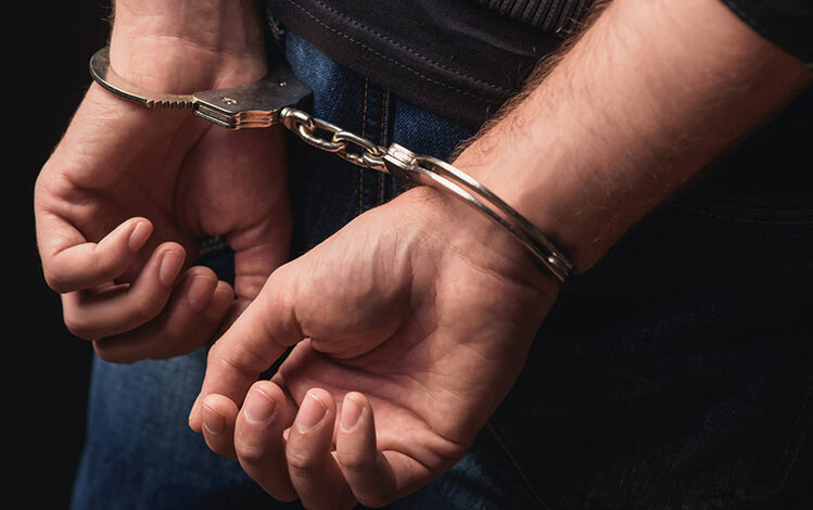 Arrestation d'un voleur professionnel