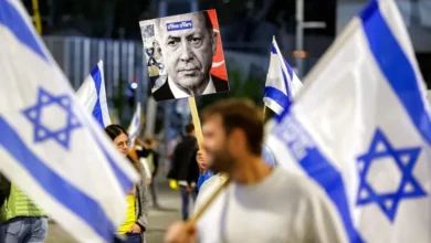 Les familles de prisonniers israéliens se révoltent contre Netanyahu.