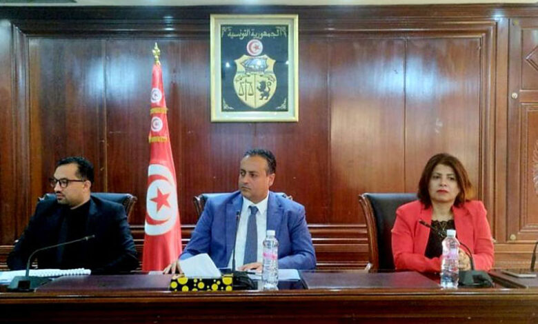 Sfax… Séance de travail pour suivre l’avancement des projets municipaux