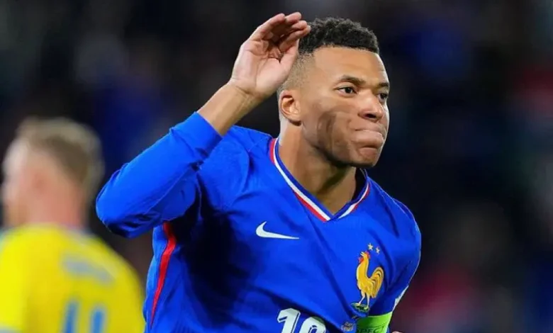 France VS Ukraine Kylian Mbappé