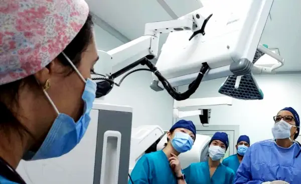 Hôpital Charles Nicolle… Succès de la première opération robotique en Tunisie