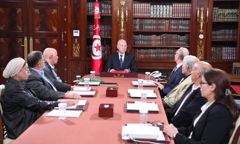 Kais Saied Réunion Palais de Carthage