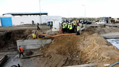 Le ministre de l'Équipement et du Logement inspecte un projet visant à protéger plusieurs zones des inondations dans les gouvernorats de Tunis et d'Ariana.