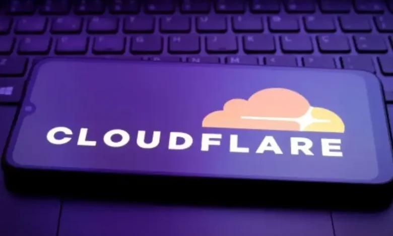 Une panne mondiale affectant les services de Cloudflare a perturbé les services des principales plateformes et sites web en ligne.