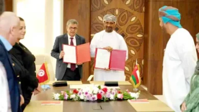 La Banque centrale de Tunisie et la Banque centrale d'Oman signent un protocole d'accord.