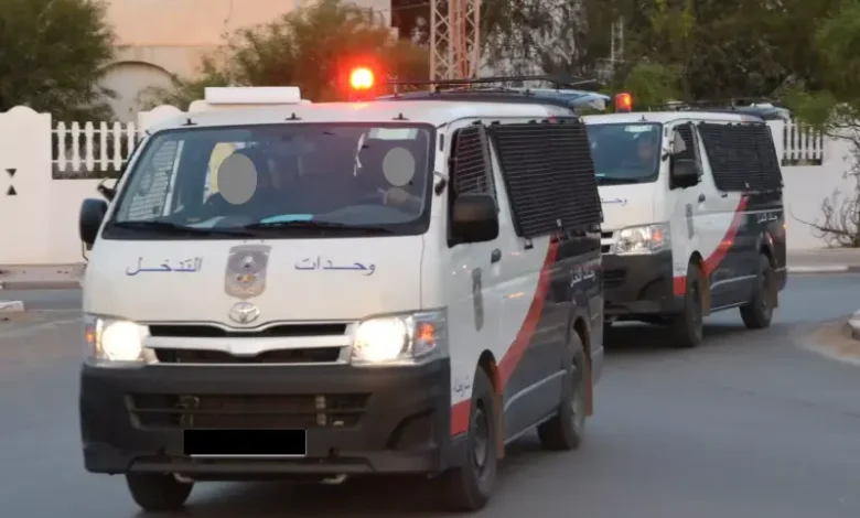 police (1)