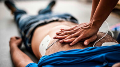 Premiers secours en cas d'arrêt cardiaque