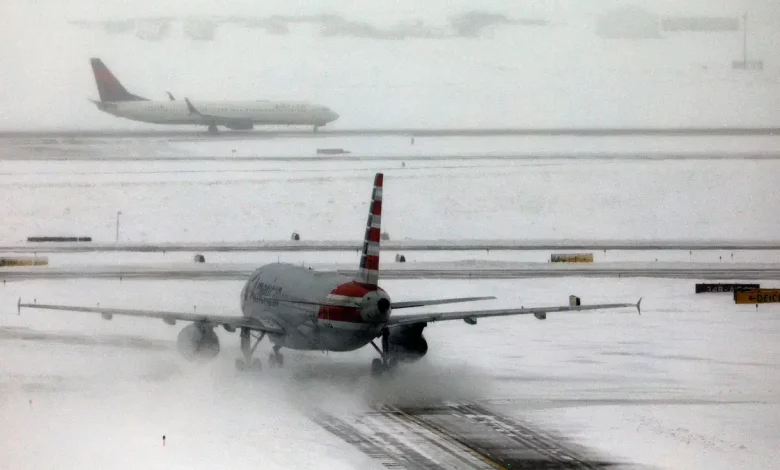 Une tempête de neige frappe l'Amérique