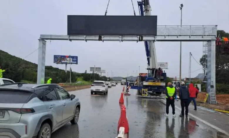 Début des travaux d'installation des feux de circulation