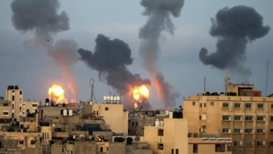 Des explosions massives secouent Tel Aviv