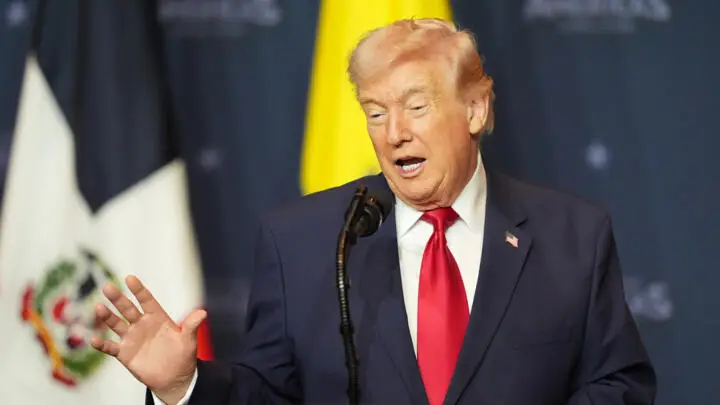 Donald Trump (22)