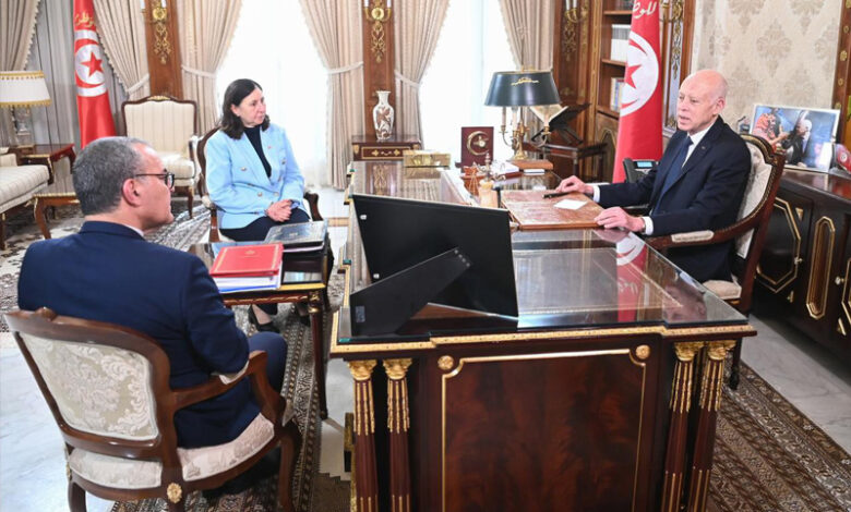 Kais Saied Réunion Palais Carthage