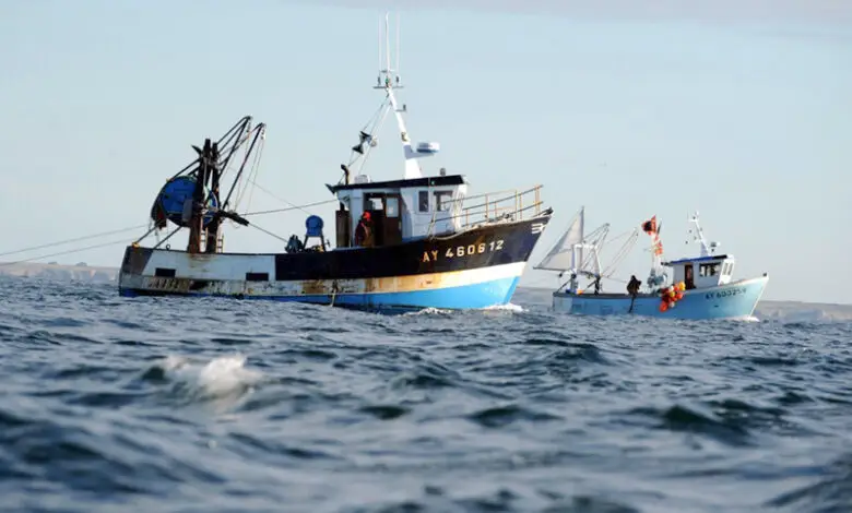 Le sort de six marins disparus