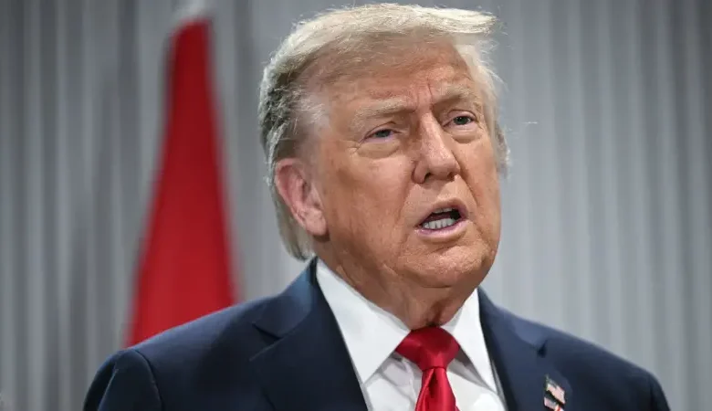 Donald Trump (28)