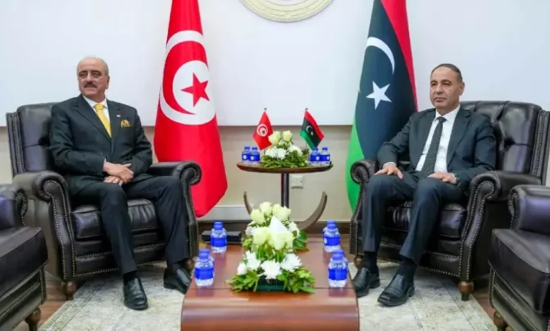 Rencontre du ministre des Affaires étrangères avec son homologue libyen
