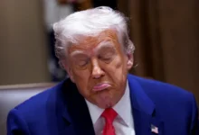 Donald Trump (42)
