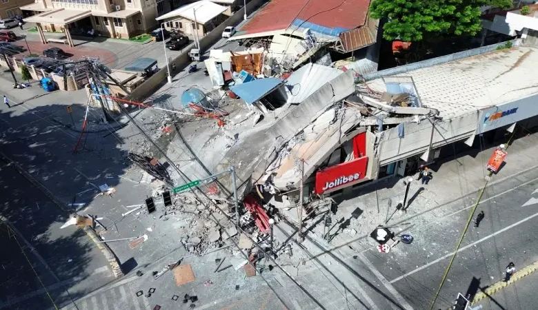 Un puissant séisme secoue le sud des Philippines.