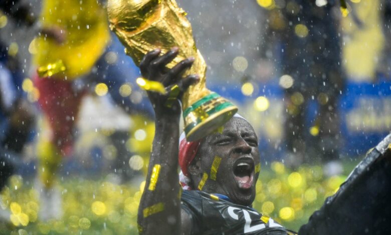 Benjamin Mendy a vendu aux enchères son trophée de la Coupe du monde