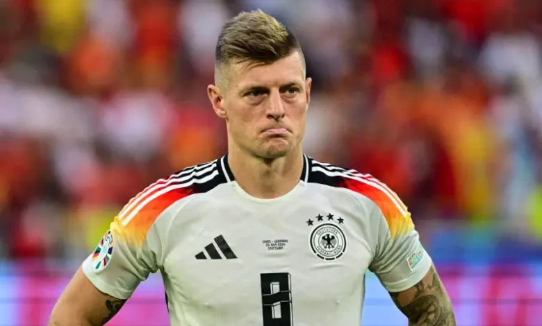 Toni Kroos (1)