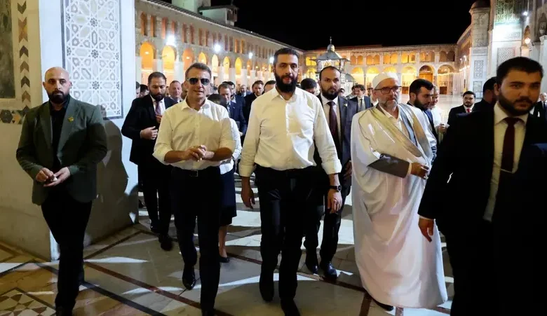 emmanuel macron ahmed al charaa Damas