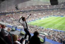 emmanuel macron stade