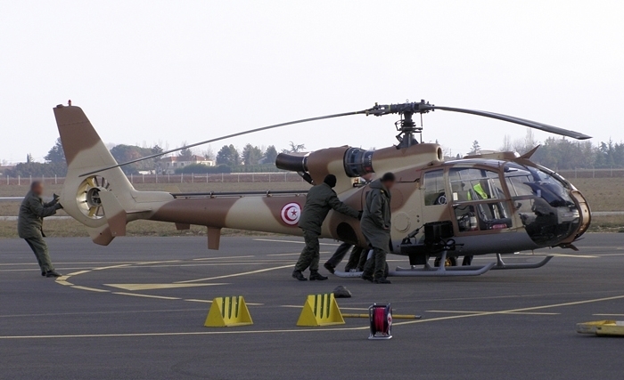 Avion militaire Tunisien