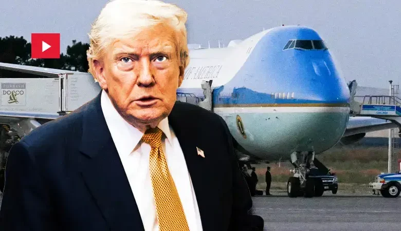trump in airport turkey (1)