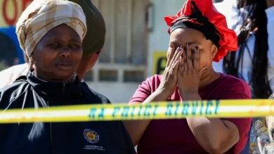 Choc en Afrique du Sud après la mort de 27 personnes dans deux fusillades.