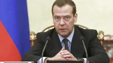 Dmitri Medvedev (1)