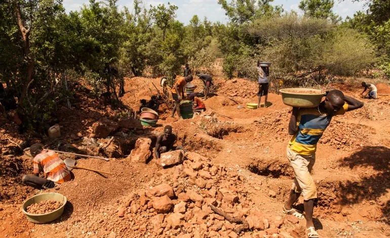 Effondrement d'une mine d'or au Soudan