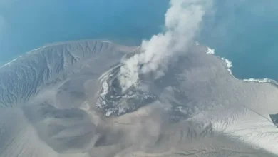 Une éruption volcanique entraîne la fermeture de tous les aéroports d'Indonésie.